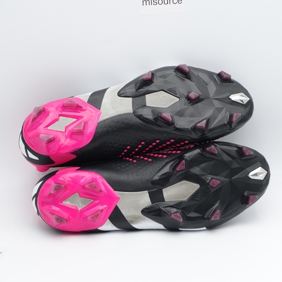 NEW Size 11 Men's adidas Predator Accuracy.1 FG Soccer Cleats GW4569 Core Black - Picture 10 of 13